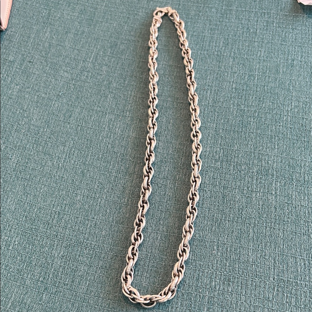 Elegant Silver Chain Necklace